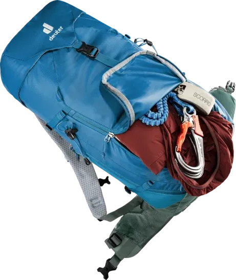 DEUTER Trail 30 Hiking Backpack